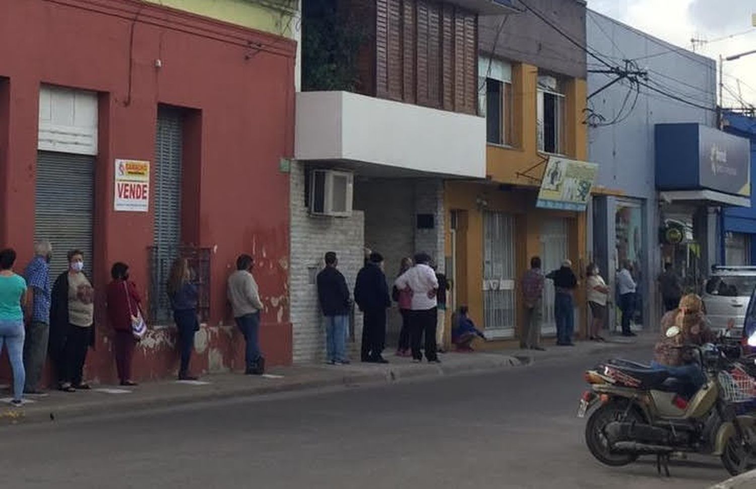 Pami deposita $ 5 mil del denominado “Bolsón alimentario”