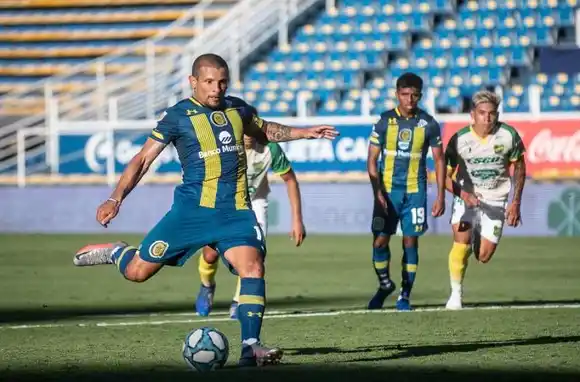 Problemas para el Kily: Emiliano Vecchio sufrió un esguince de tobillo