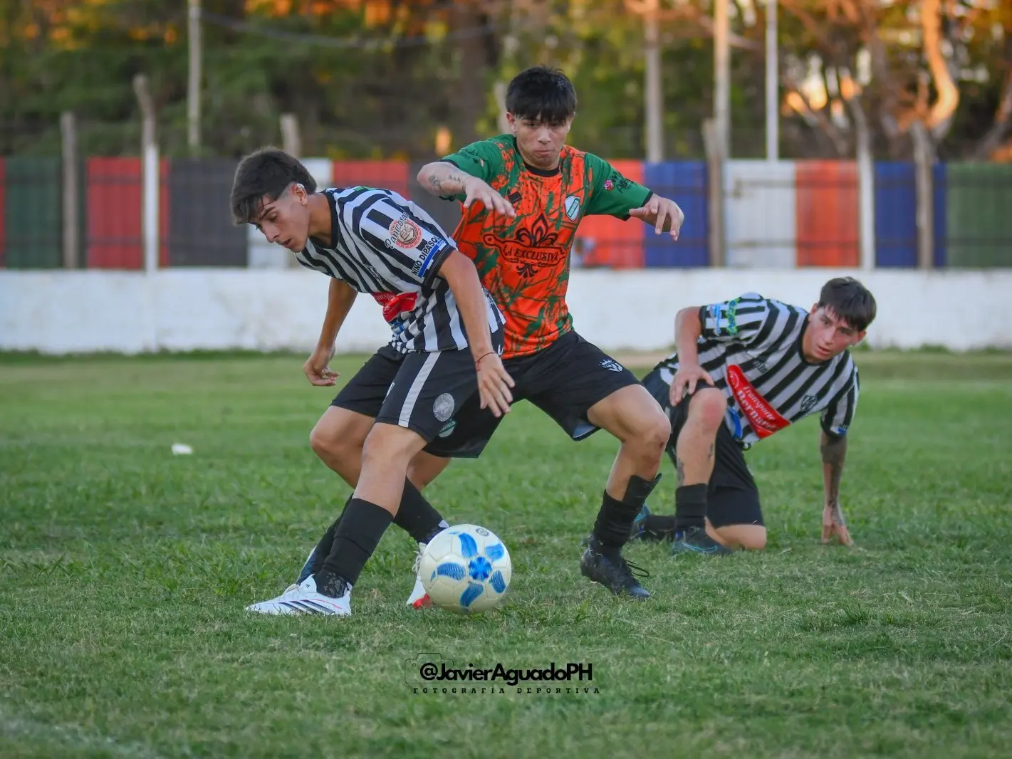 Atlético derrotó a Banfield en el Estadio Municipal. PH: Javier Aguado.