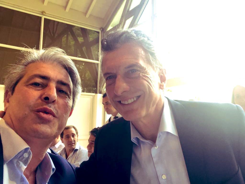 El Intendente de Pergamino dice que "es un honor" que Macri esté en la Fundación FIFA