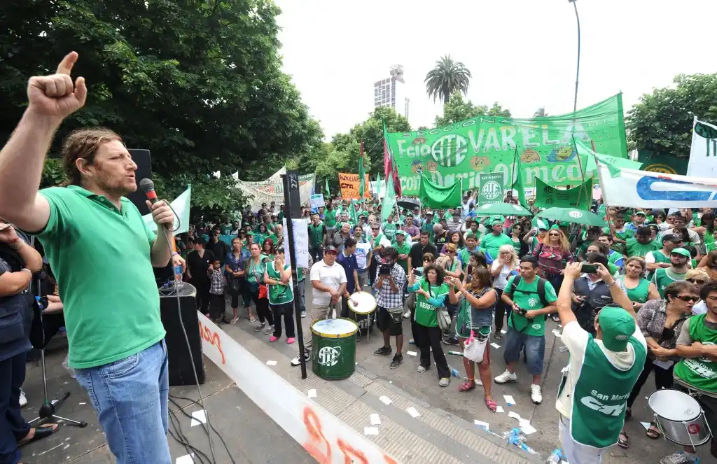 ATE adelantó paros en 2015: A Scioli "le vamos a oponer la Ola Verde"