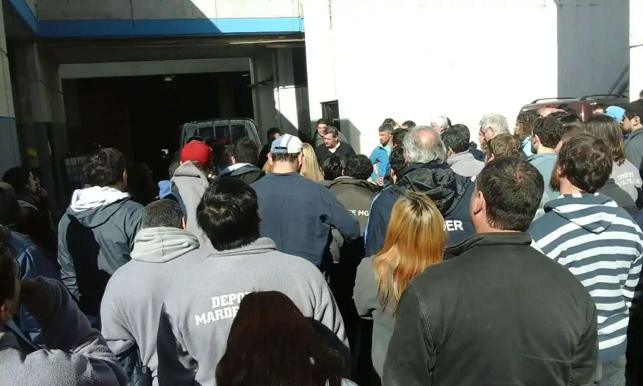 Trabajadores del Emder rechazan traslado de un empleado
