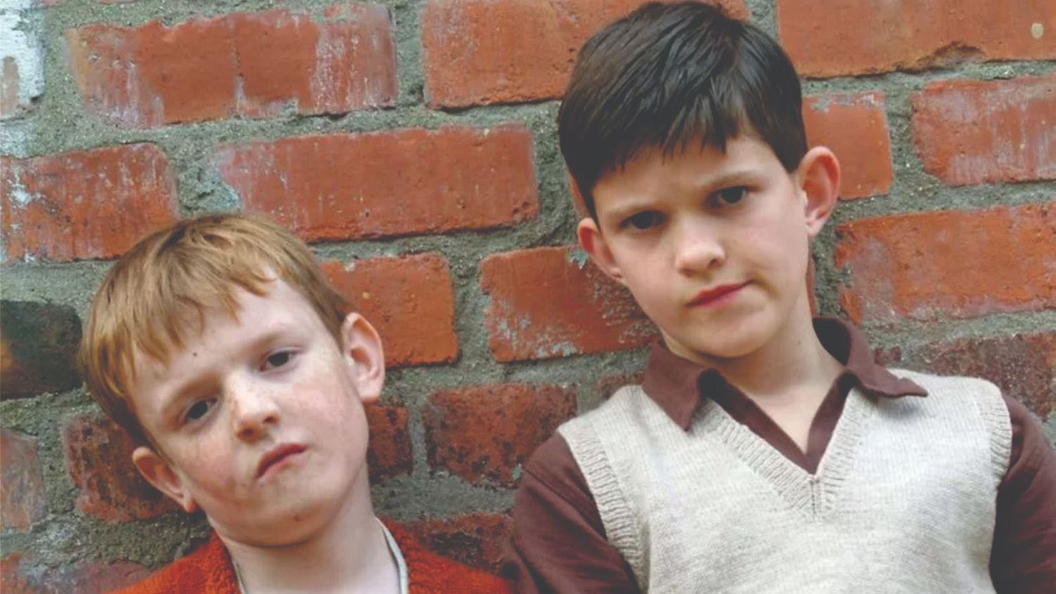 Mickybo and Me. Comedia dramática norirlandesa de 2004 escrita y dirigida por Terry Loane