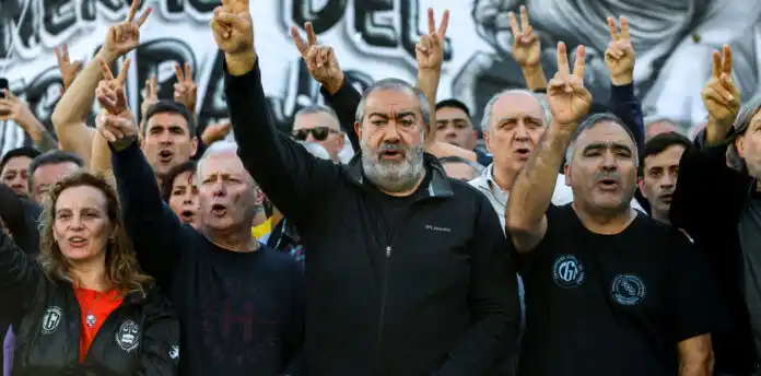 Cabecera de la Marcha de la Confederación General del Trabajo (CGT) por el día del trabajador.