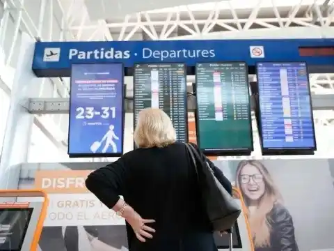 La salida de turistas al exterior creció 15,3 por ciento en noviembre.