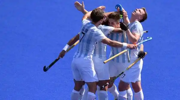 Los Leones golearon a Alemania y jugarán la final olímpica por primera vez en la historia