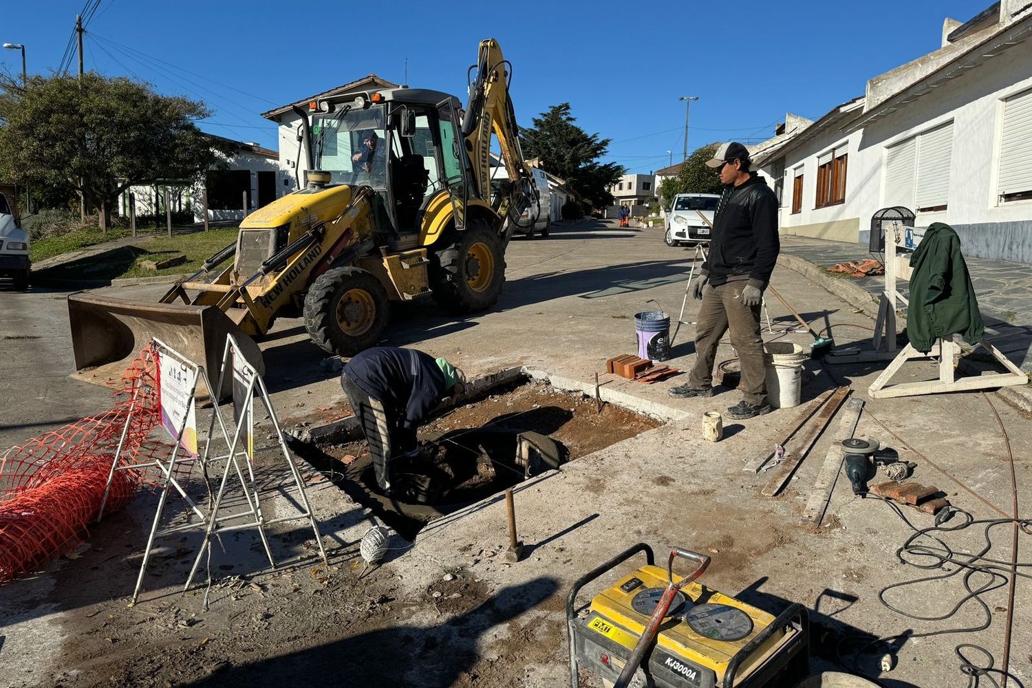 Balcarce: mejoras en el pavimento y el sistema de cloacas del barrio Apinta