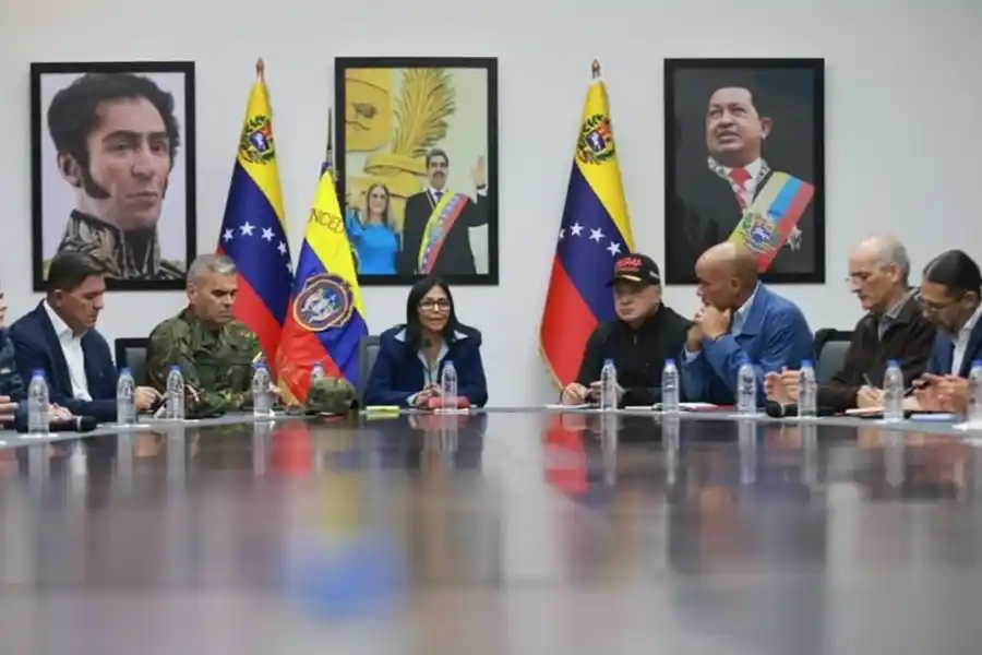 Delcy Rodríguez dirige su primer consejo de ministros como presidenta encargada de Venezuela