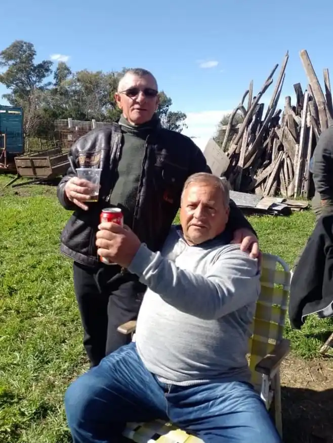 Carmelo y Raúl, algunos de los tantos primos-