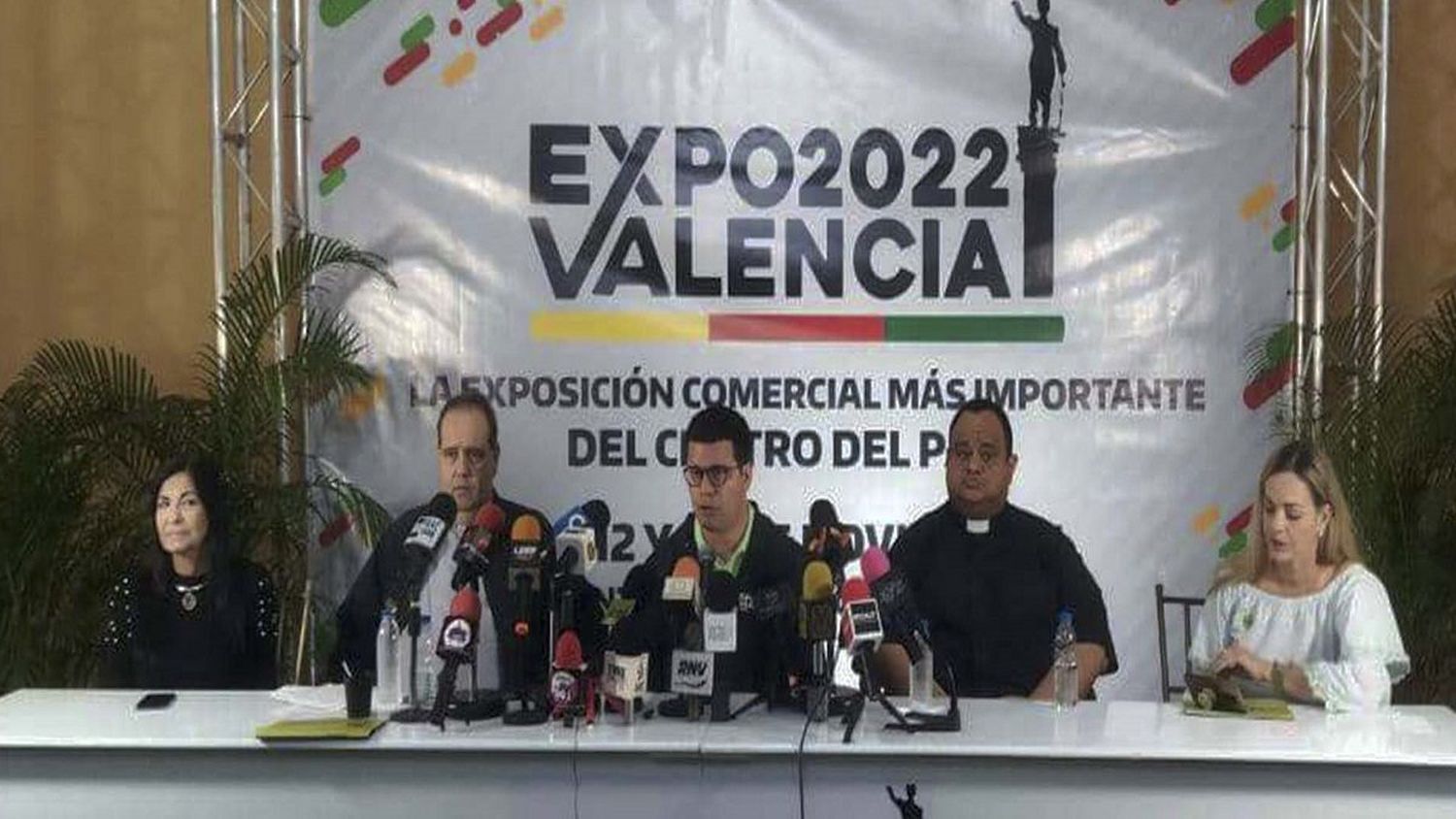 ¡EXPOVALENCIA 2022! Lacava le «ECHA EL CARRO» a la alcaldía