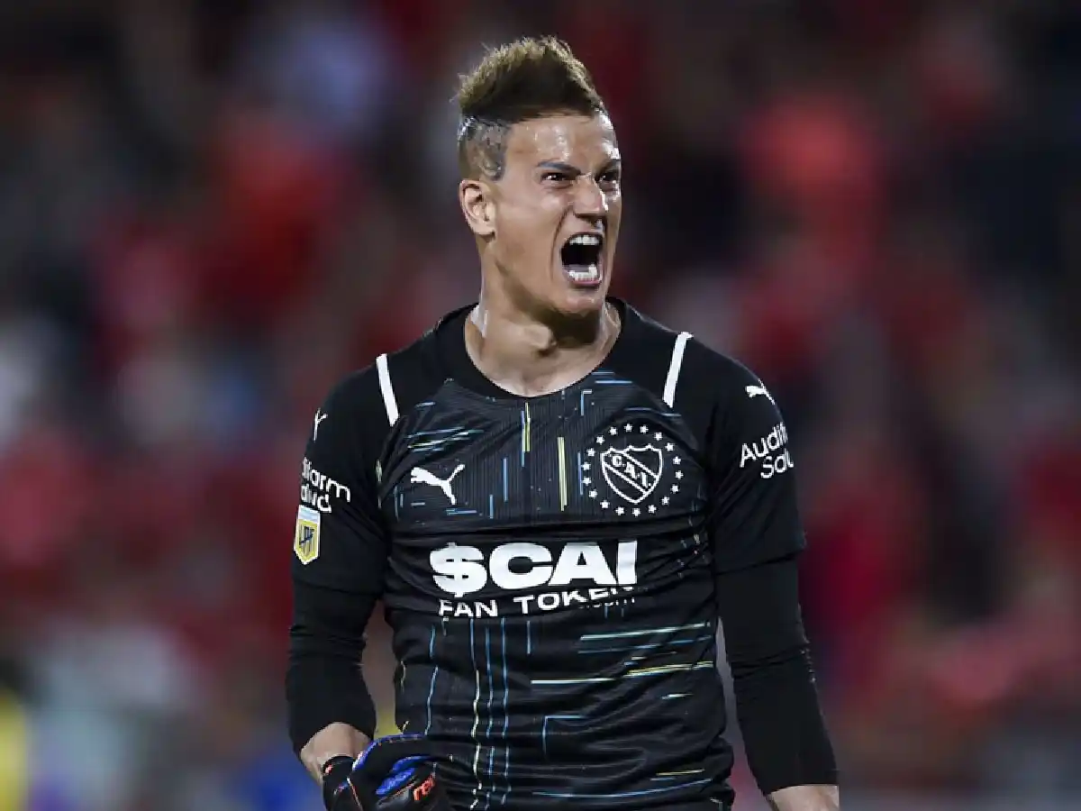 Sebastián Sosa volvería al arco del Rojo”