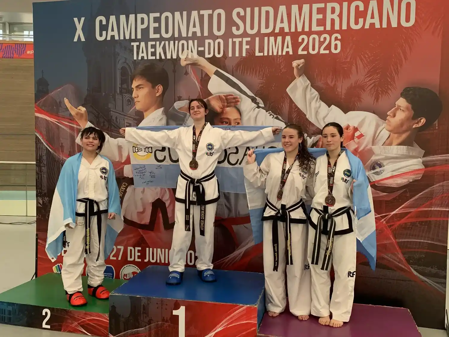 Asociación Taekwondo Chascomús logró 12 medallas en el Sudamericano ITF Lima 2026