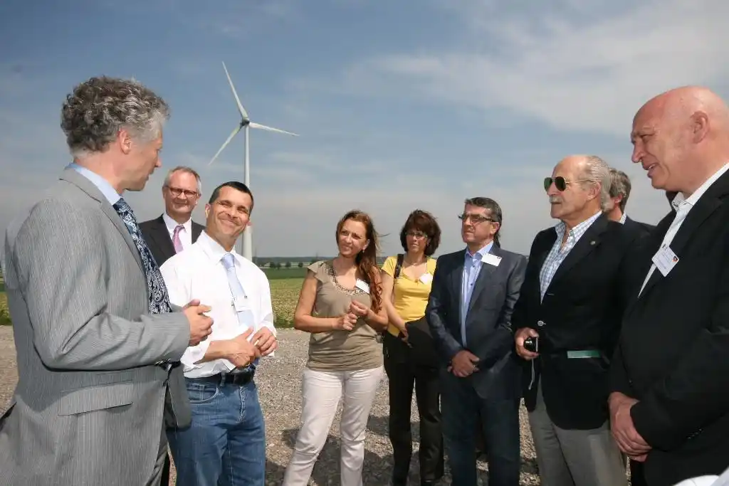 Bonfatti, con la mirada puesta en las energías renovables