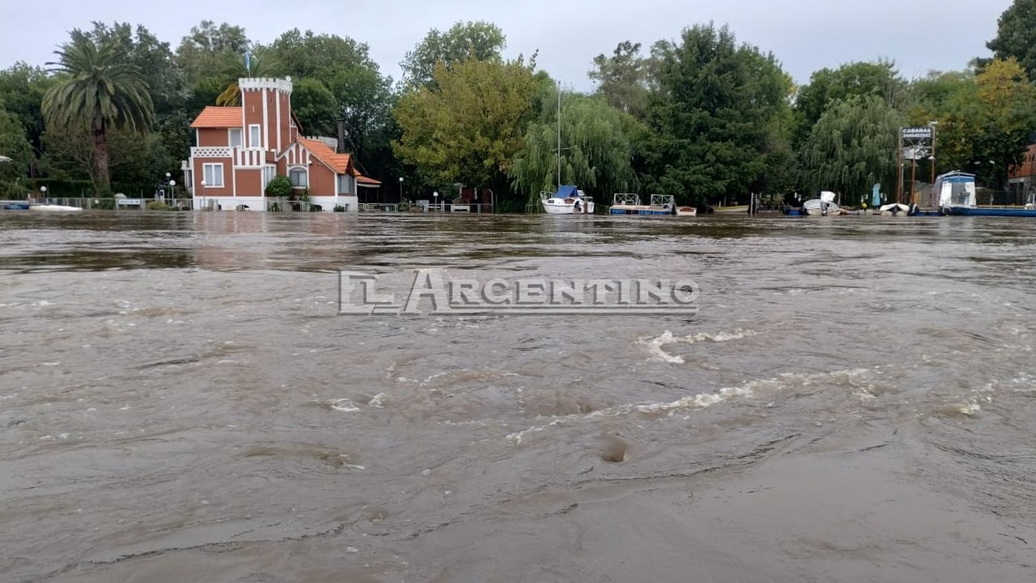 Fuerte repunte del río Gualeguaychú: la marca ya rompió la barrera de los cuatro metros