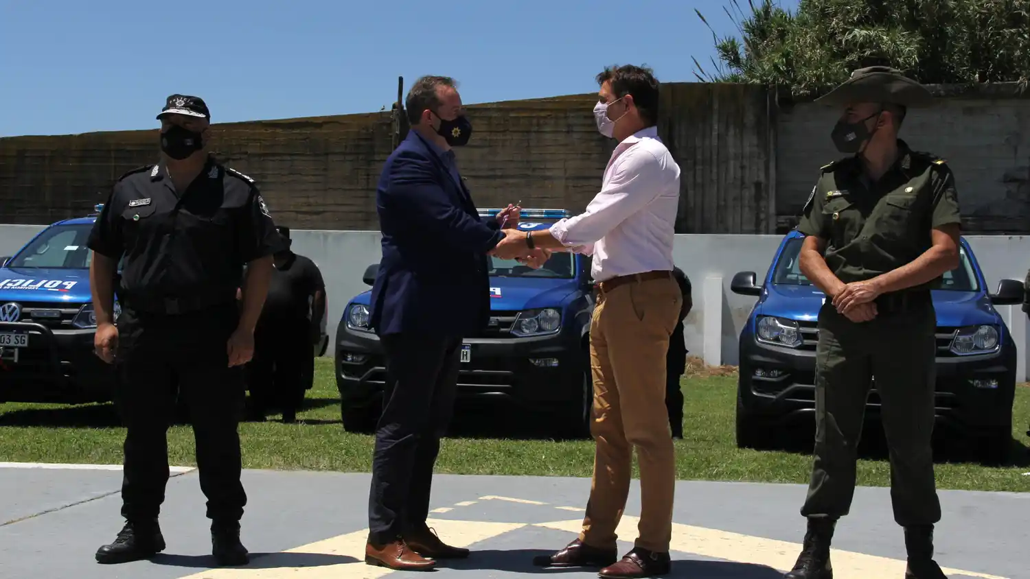 Entregaron 11 nuevos patrulleros para el departamento La Capital