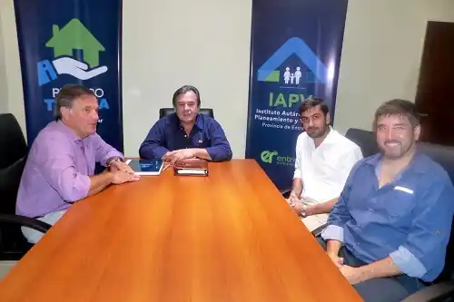 Planifican nuevas viviendas para San salvador y Villaguay