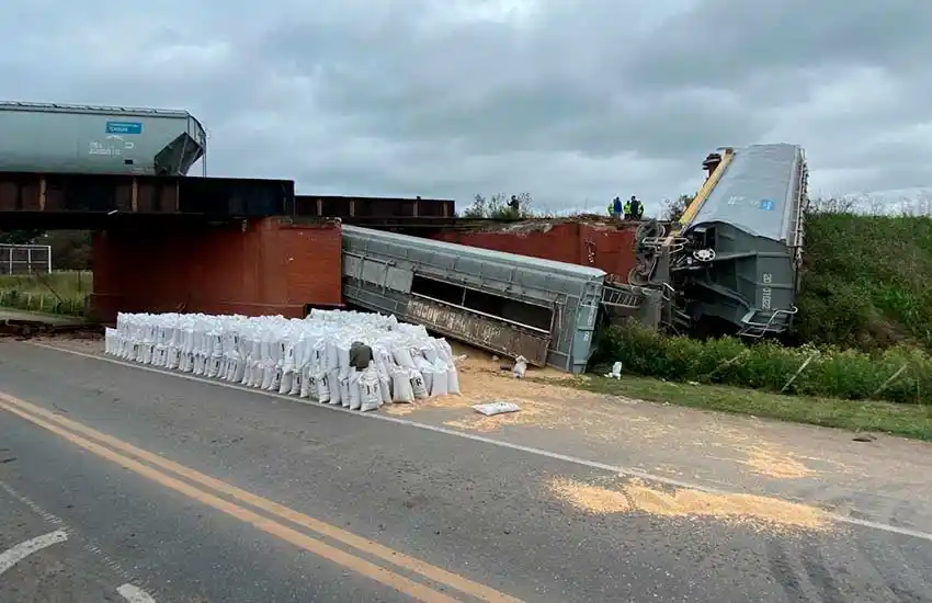 Rehabilitaron el tránsito en la ruta 33 tras el descarrilamiento del tren cerca de Pérez
