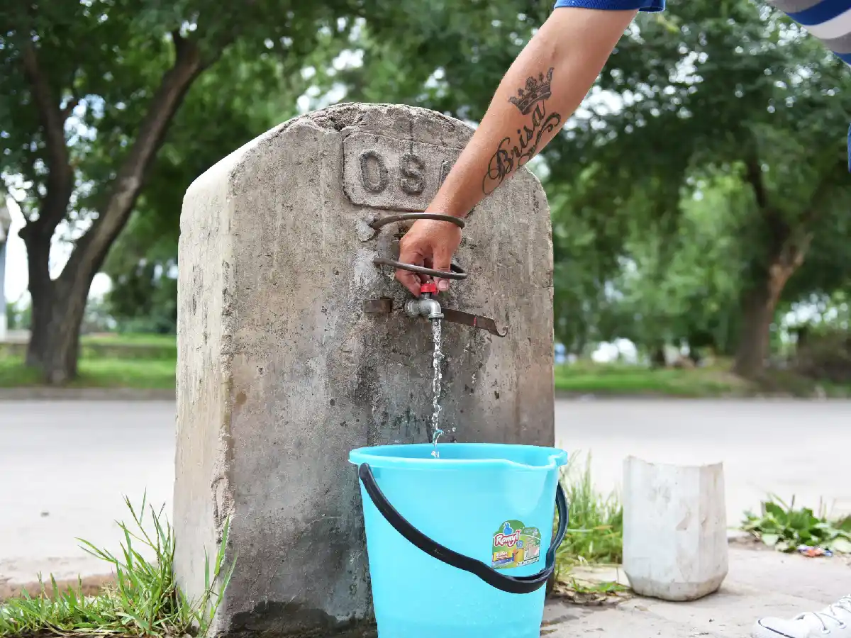 Picos de agua: postal vintage de uso diario