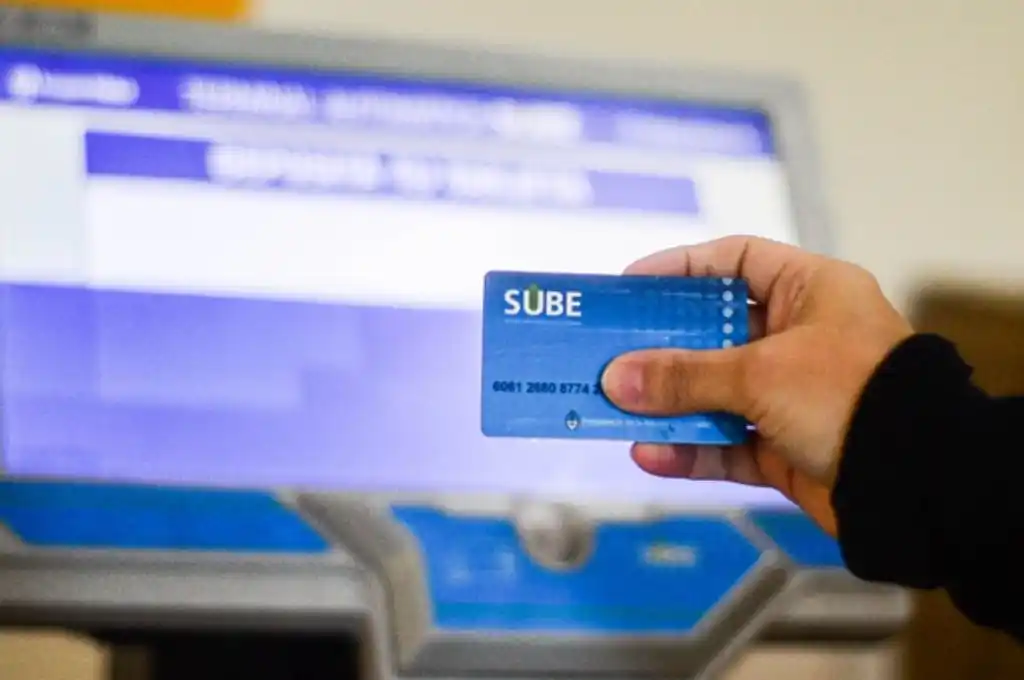 La Municipalidad recuerda que se amplió el saldo negativo de la tarjeta SUBE