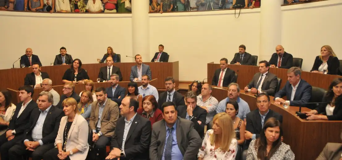 Juraron los nuevos ediles y Pignata retuvo la Presidencia del Concejo