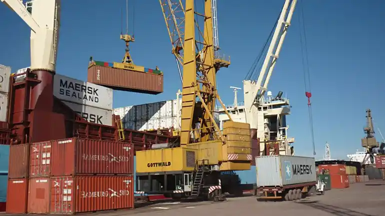 Recibidores de granos paralizan los puertos