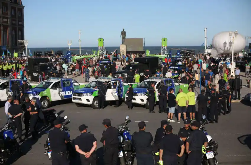 Montenegro destacó el despliegue del Operativo Sol en la costa