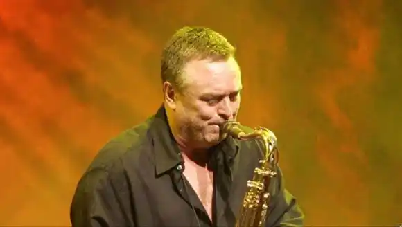 Muere Brian Travers, fundador del grupo UB40