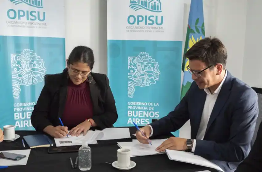 Firman convenio para la ejecución de obras en el partido de La Costa