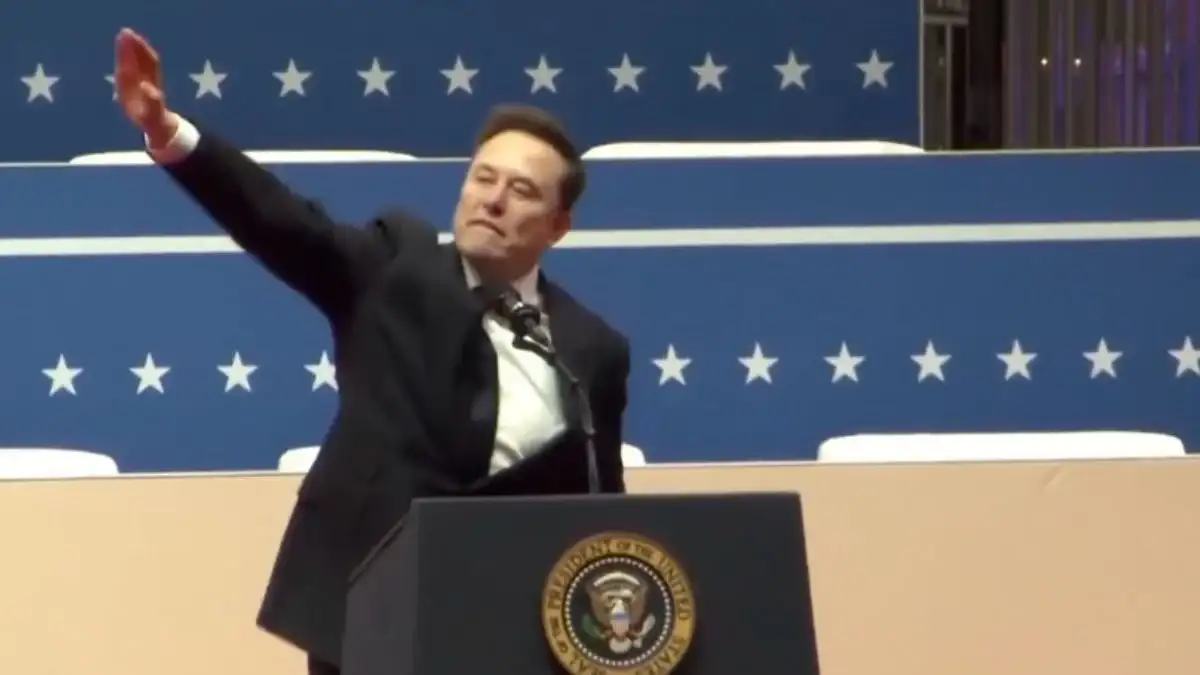 Elon Musk acusado de hacer saludo nazi en evento de Trump