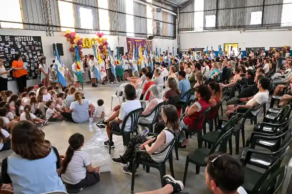El Instituto Divino Corazón celebró su centenario con un emotivo acto