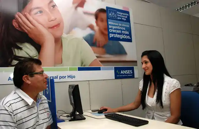 Llega un móvil de ANSES a Tres Lomas