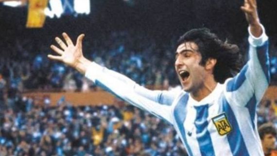Mario Alberto Kempes habló con El Eco y compartió la satisfacción de alegrar a la gente