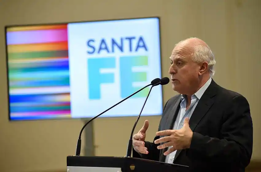 Lifschitz: «Vale la pena reflexionar sobre el proceso de la Revolución de Mayo»