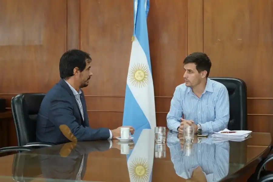 Leonardo Viotti recibió al titular de la Delegación Rafaela de Niñez, Adolescencia y Familia