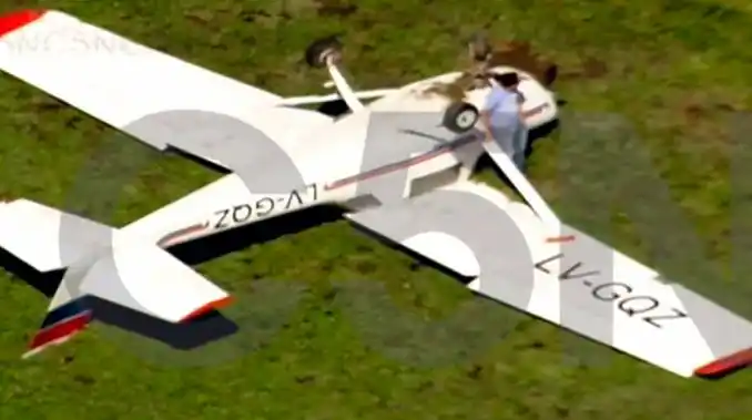 Cayó una avioneta en Punta Lara y los ocupantes sobrevivieron
