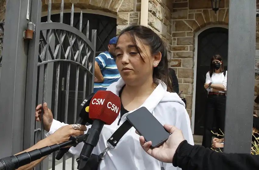 La mamá de Luciano responsabilizó a otros cinco policías y declara como testigo ante la fiscal