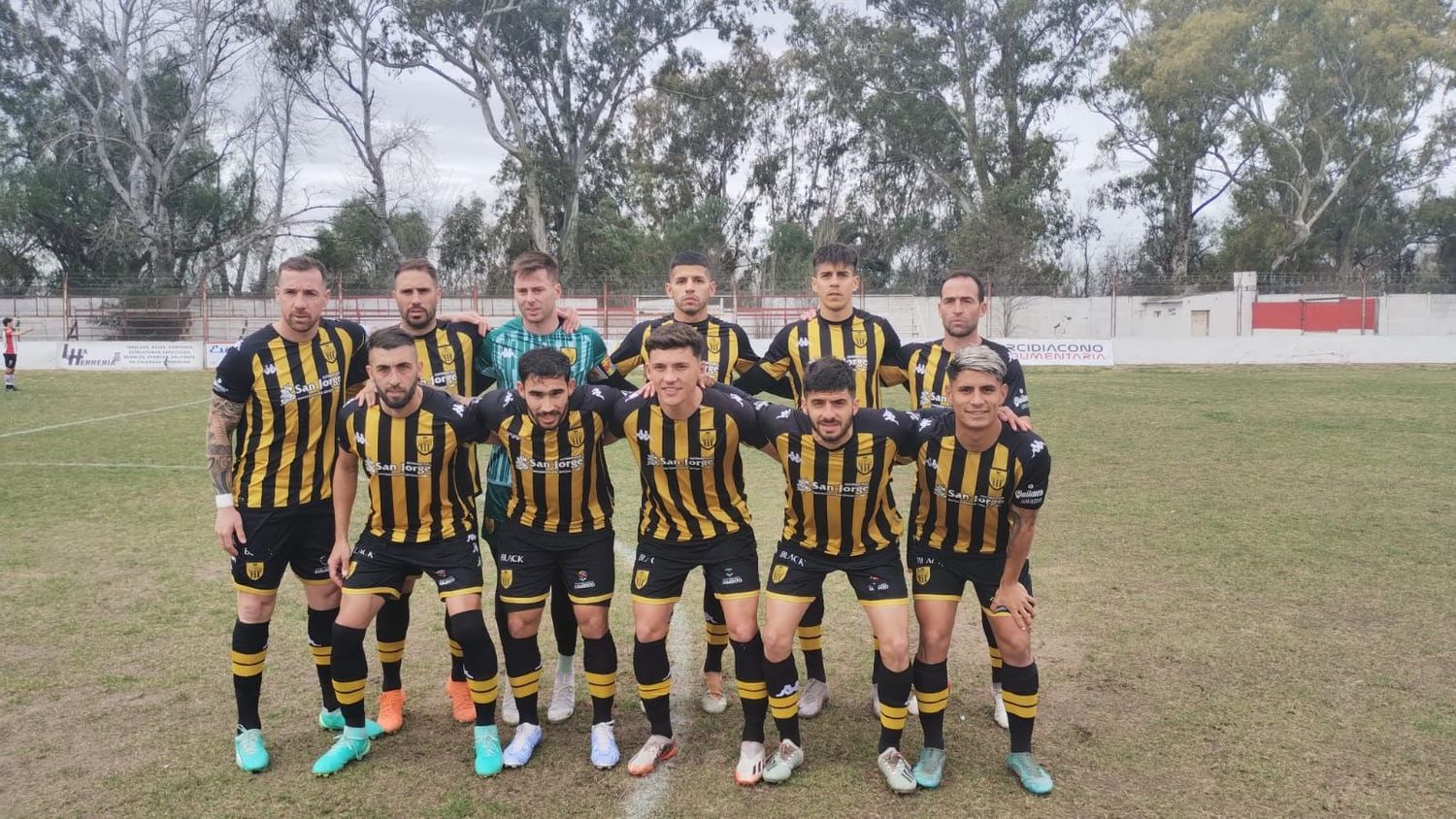 Santamarina jugó a empatar y lo terminó pagando caro