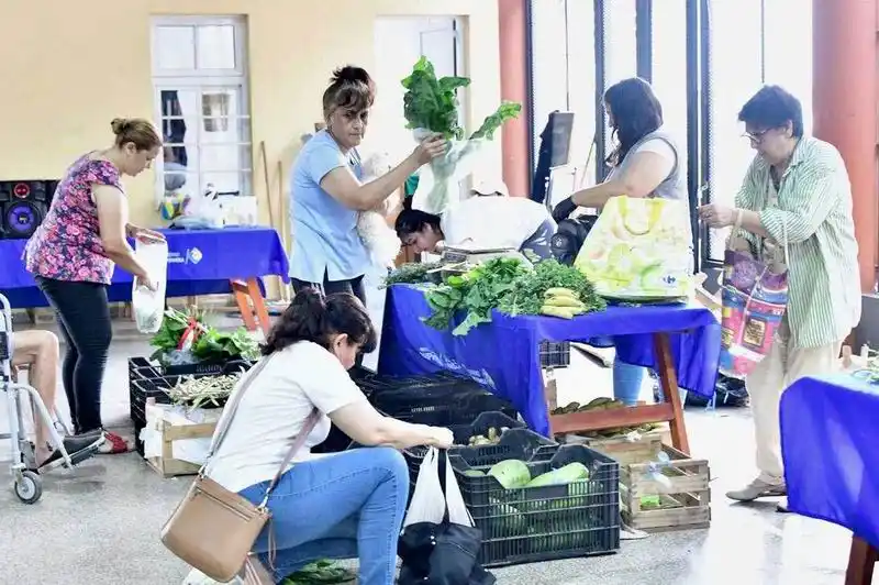 Numerosas familias se acercaron 
nuevamente a las ferias paipperas