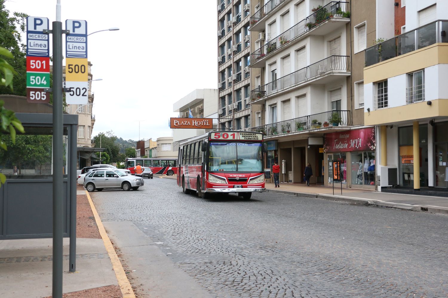 La oposición pide ampliar las frecuencias de micros ante la habilitación de más actividades