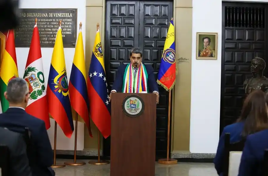Nicolás Maduro, hablando este miércoles, en Caracas (Venezuela). EFE