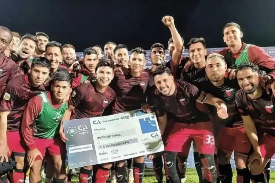 Colón e Independiente a 8avos de la Copa Argentina