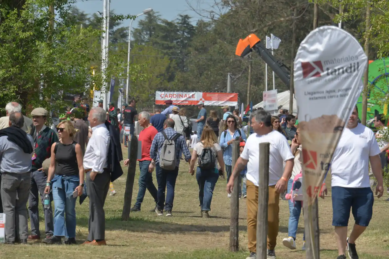 Con variadas propuestas, Expotan vivió una jornada a pleno con gran cantidad de público