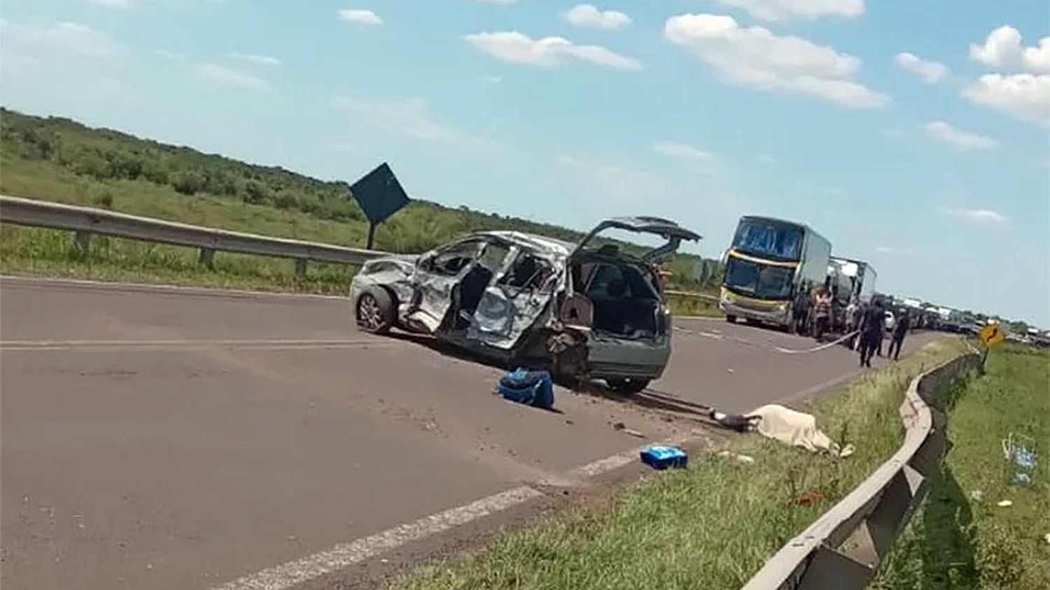 Llevaba a su hijo al médico y murió en un accidente de tránsito en la ruta