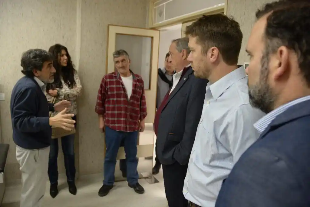 Lunghi confirmó la apertura del quirófano del Hospital de Niños 