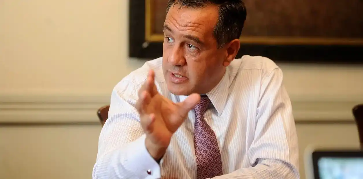 Finocchiaro sobre Batakis: "La gravedad de la situación ameritaba una persona con más volumen político"