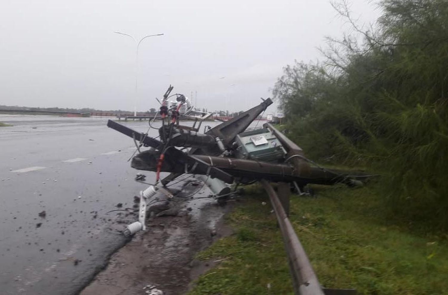 Un fuerte temporal afectó a Rosario y a varias localidades de la provincia