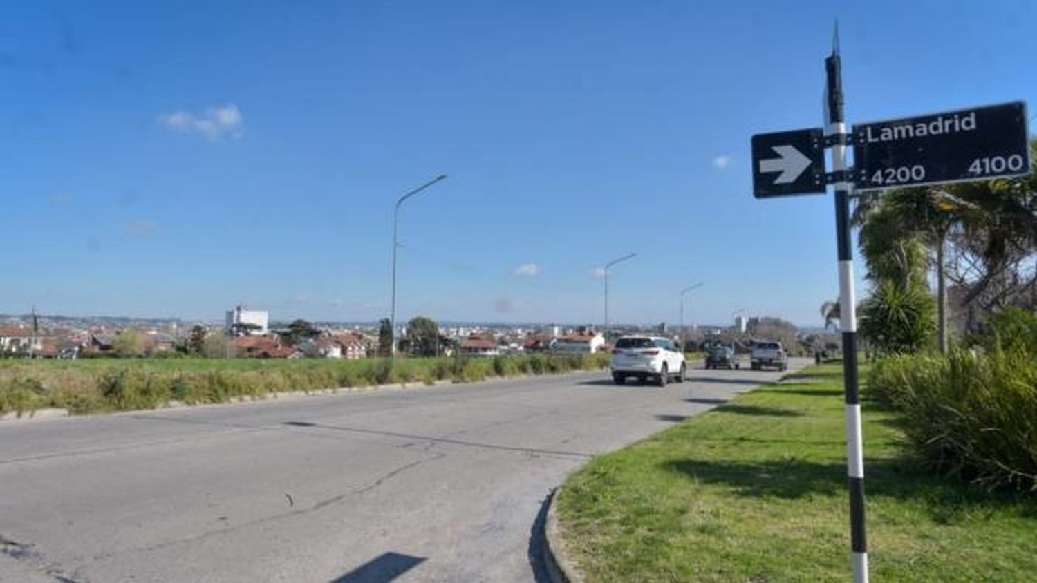 Se concretó la subasta de cuatro lotes ubicados entre las calles Paso, Las Heras, Larrea y Lamadrid.