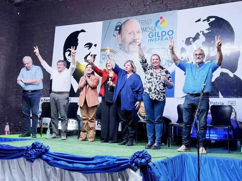 Quedan 7 días para convencer al electorado acerca
del modelo de país por el que conviene optar