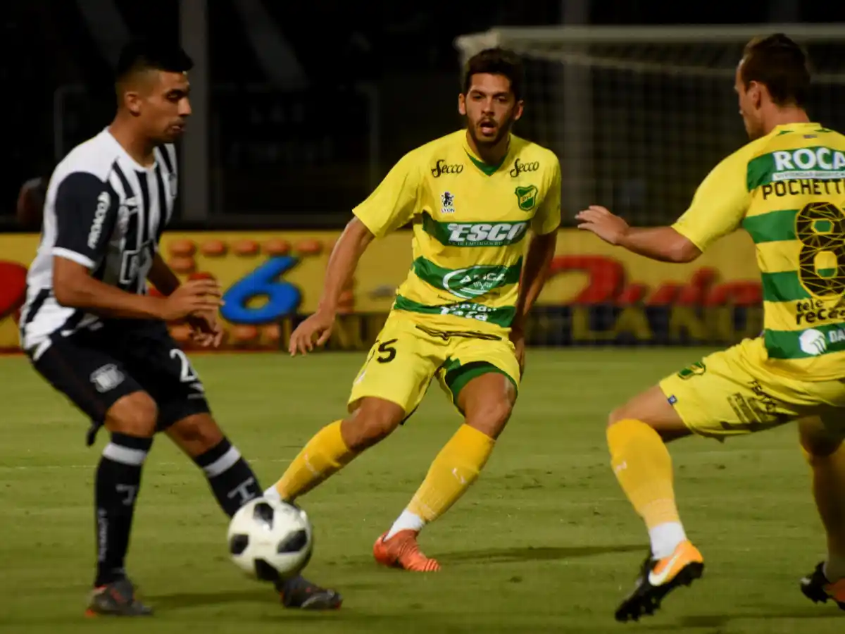 Talleres ganó y acecha al líder Boca