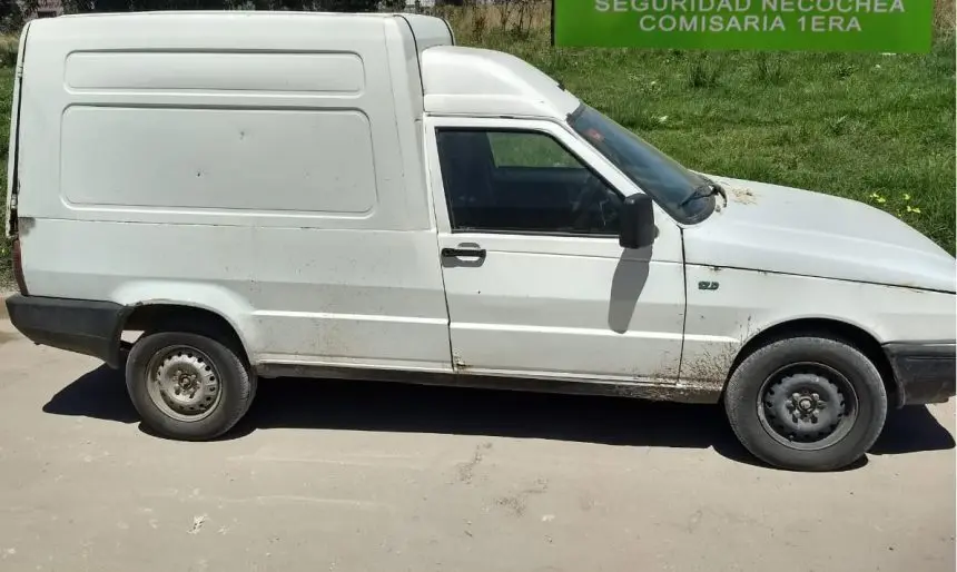 Hallaron un utilitario